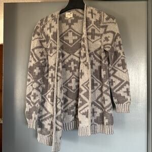 LA Hearts Gray Aztec Cross Gray Open Cardigan Sweater sz M/L Long Sleeves